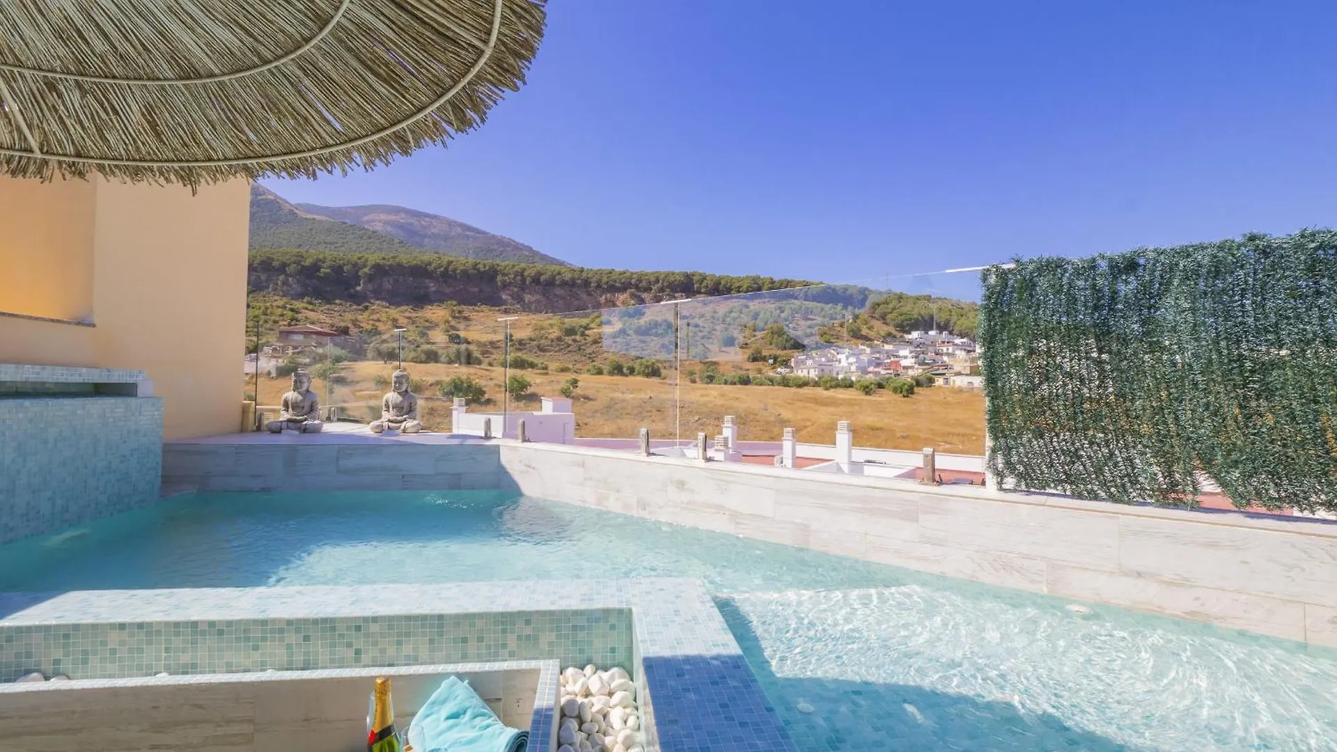 Cubo'S Penthouse & Pool La Libertad Apartment Alhaurin el Grande 0*,  Spain